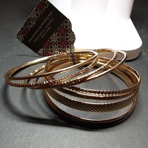 Elegant Gold Bangle Set